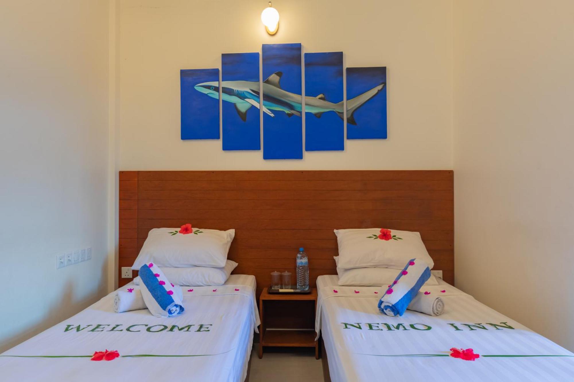 Nemo Inn Omadhoo ภายนอก รูปภาพ