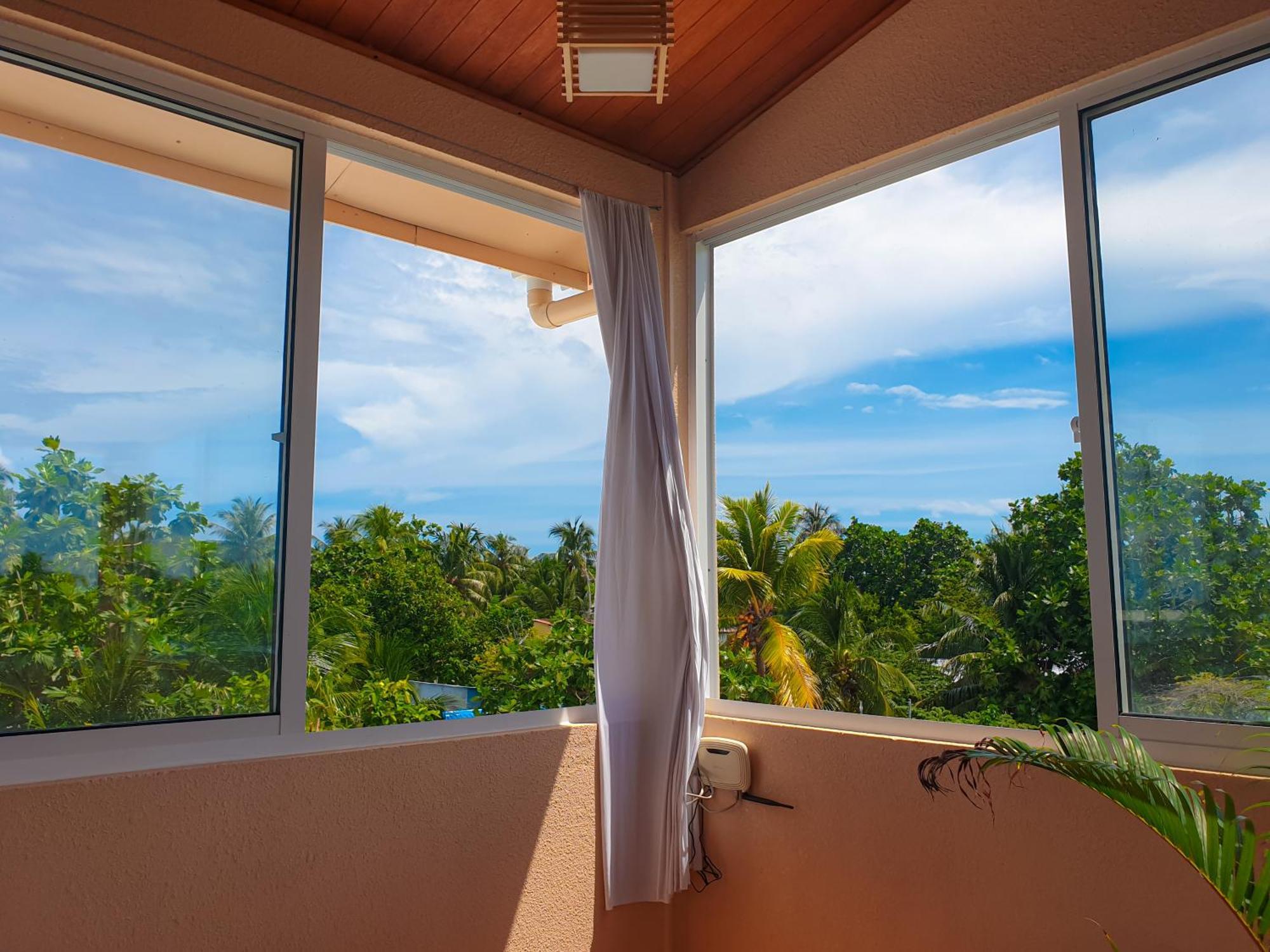 Nemo Inn Omadhoo ภายนอก รูปภาพ